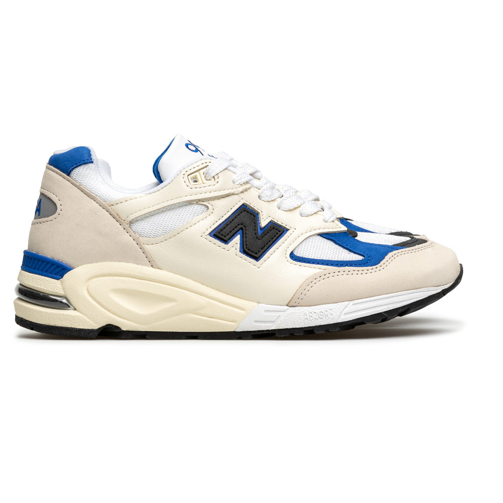 New Balance x Teddy Santis M990V2 Made in USA | White Blue