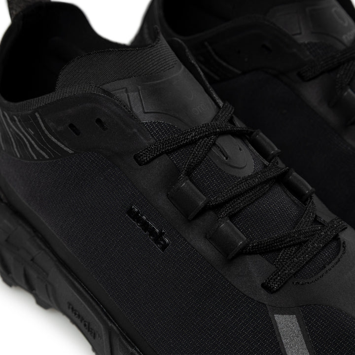 001A | Stealth Black