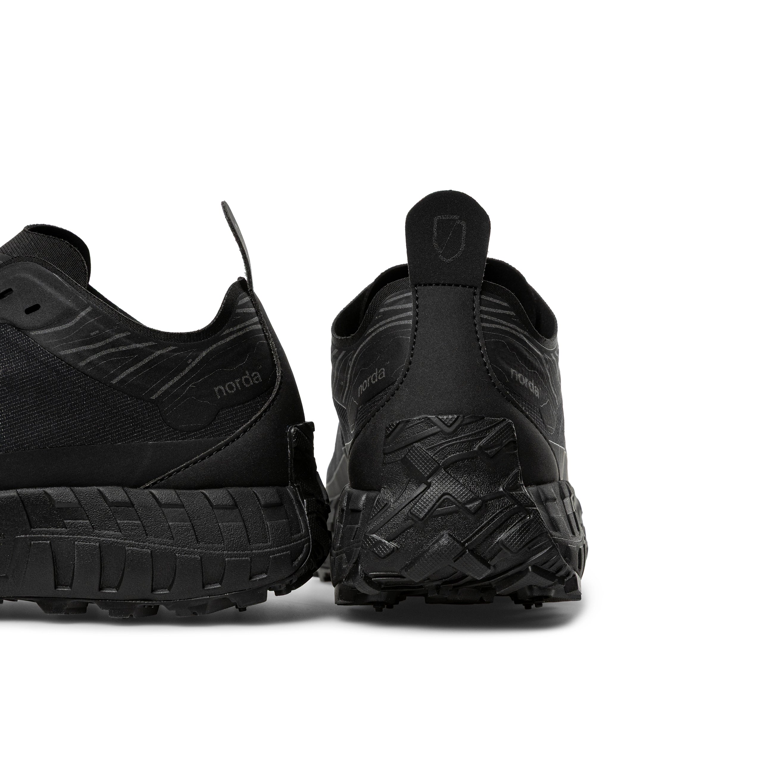 001A | Stealth Black