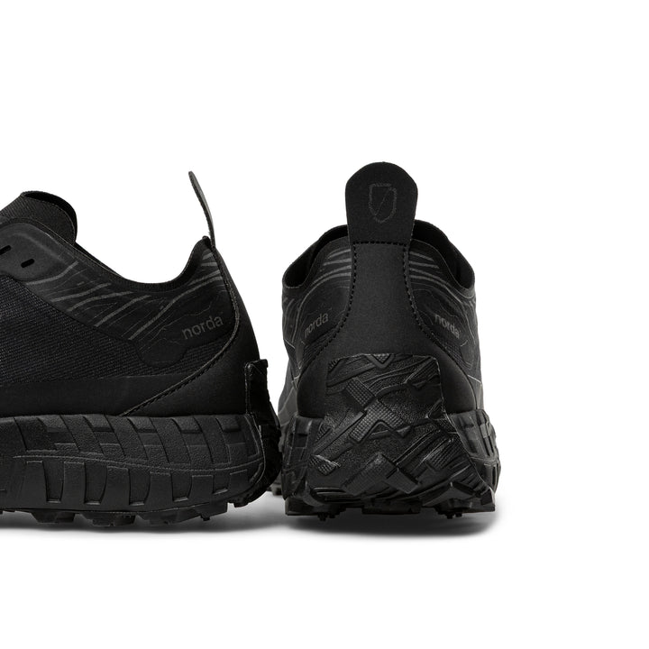 001A | Stealth Black