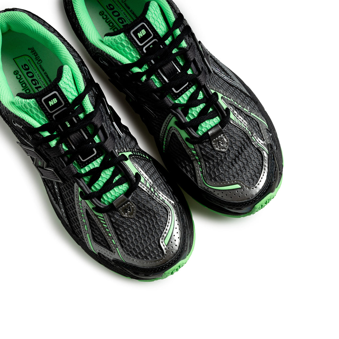 1906R | Dark Silver Metallic