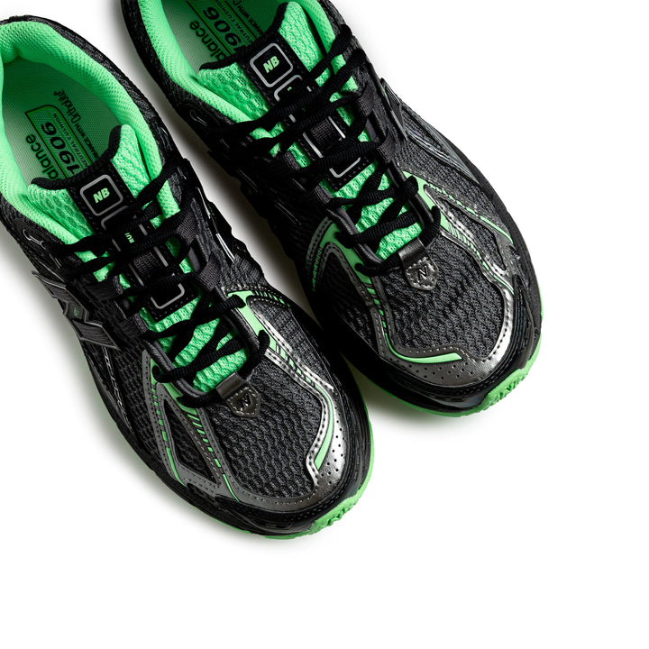 1906R | Dark Silver Metallic