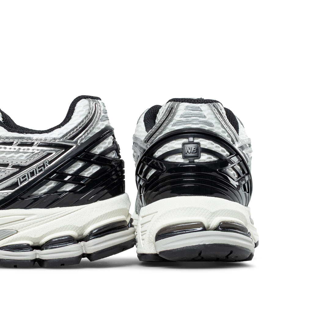 1906R | Silver Metallic