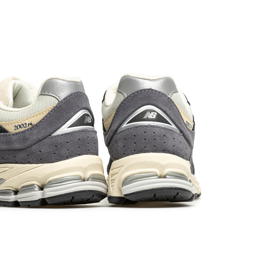 New Balance 2002RSH | Magnet Timberwolf – CROSSOVER