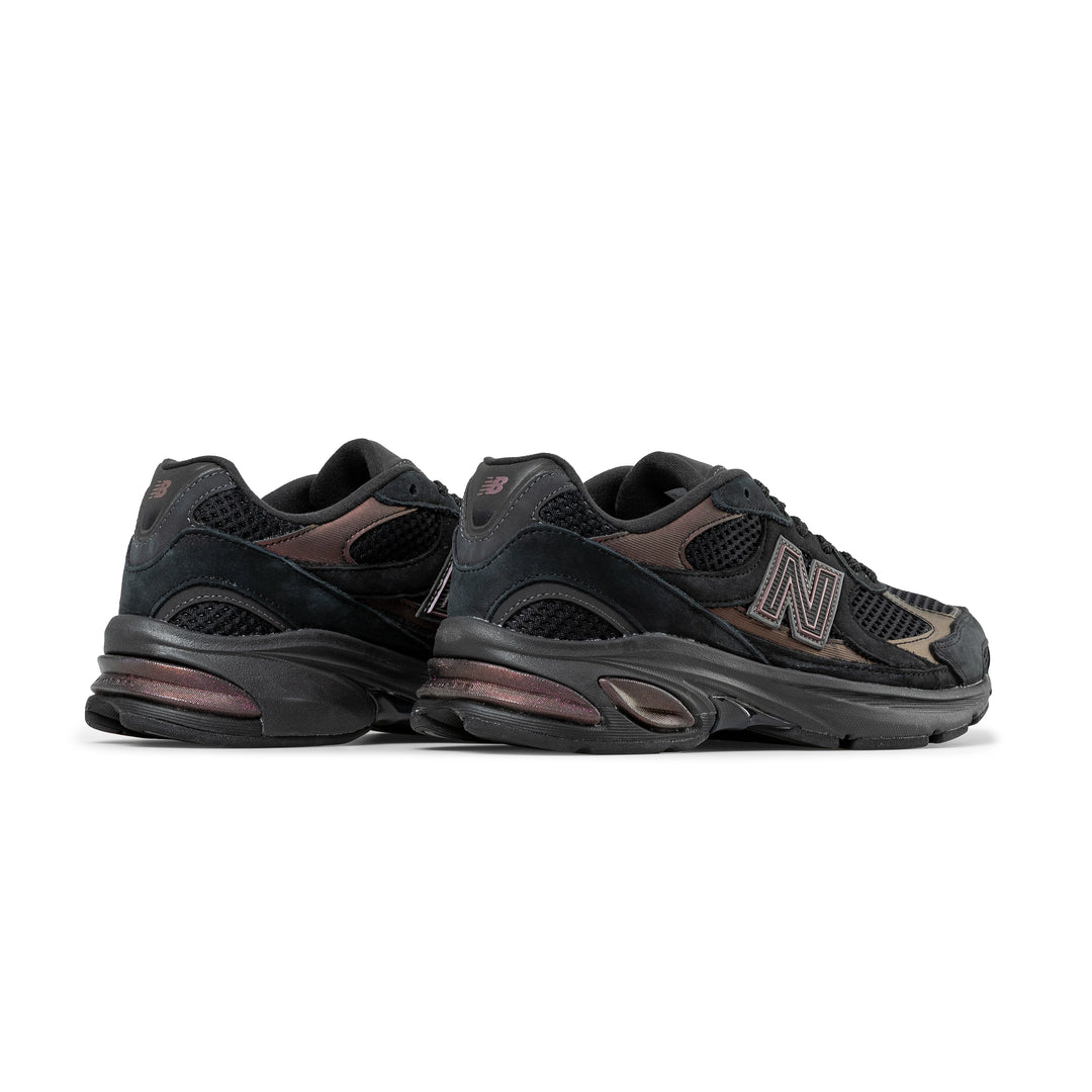 2010 | Black with Iridescent