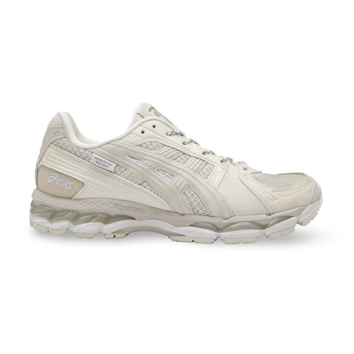 Asics x Invincible x Madness Gel-Kayano 12.1 | Vanilla