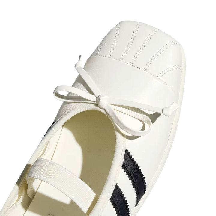 Adidas x BLACKPINK Jennie Superstar SQ Ballet | Off White