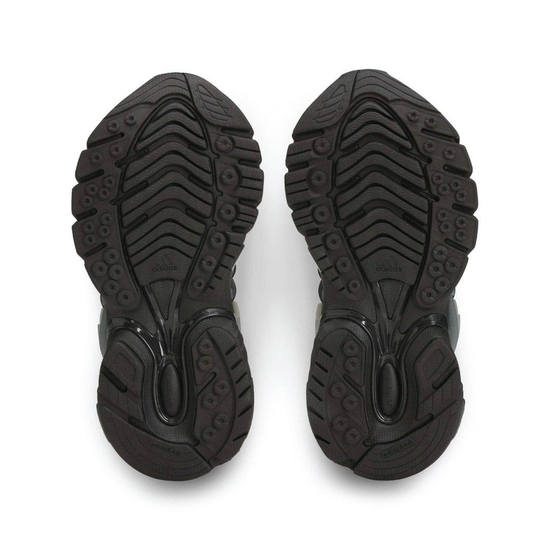 Adidas x Virginia Adistar Jellyfish by Pharrell | Carbon