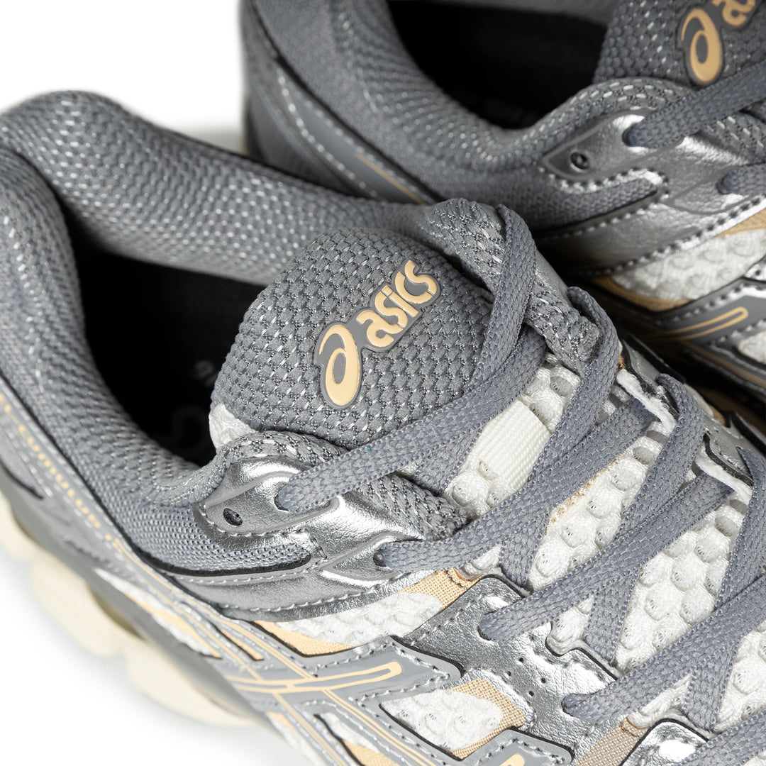 Gel-Cumulus 16 | Cream Clay Grey