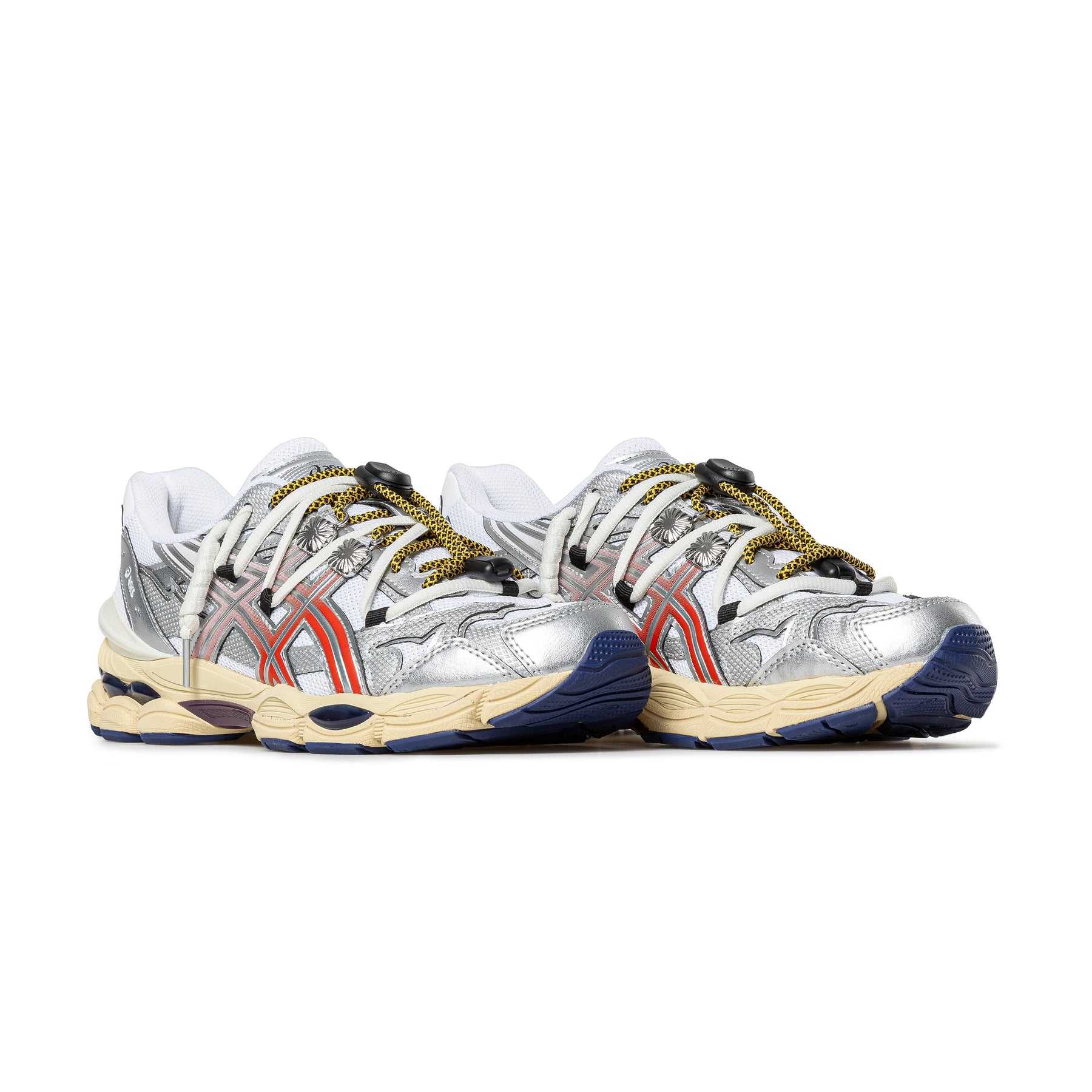 TOGA × Asics Gel-Cumulus White Asics - GEL-Cumulus 16 x TOGA - White/Red-Pure Silver | UP THERE