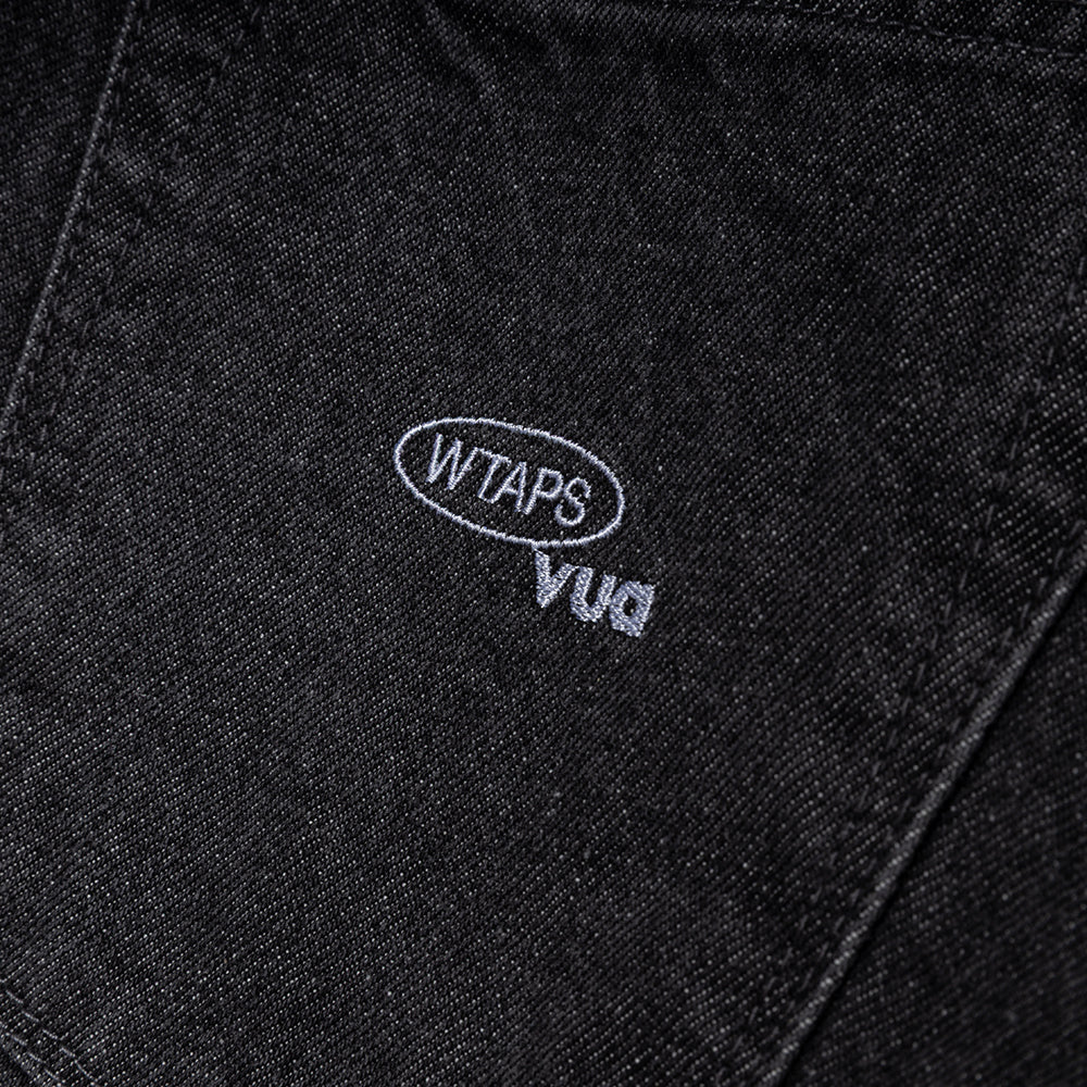 Blues Straight / Trousers / Cotton. Denim | Black