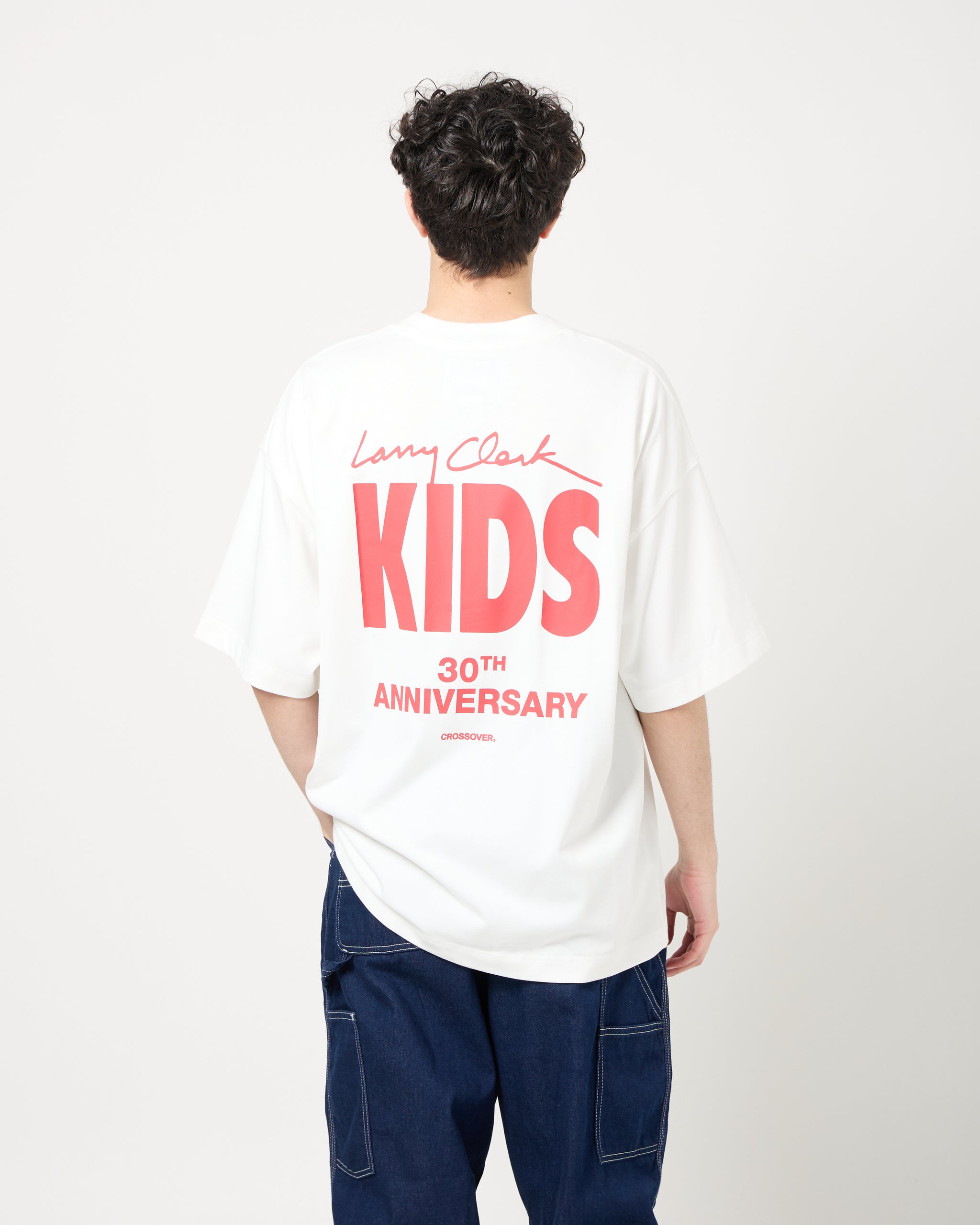 CROSSOVER® × KIDS by Larry Clark 30th Anniversary '02' Tee | White