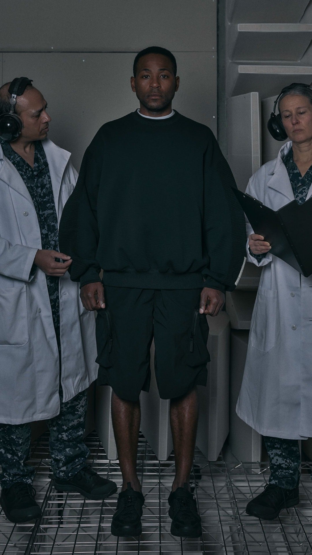 N.HOOLYWOOD at Crossover