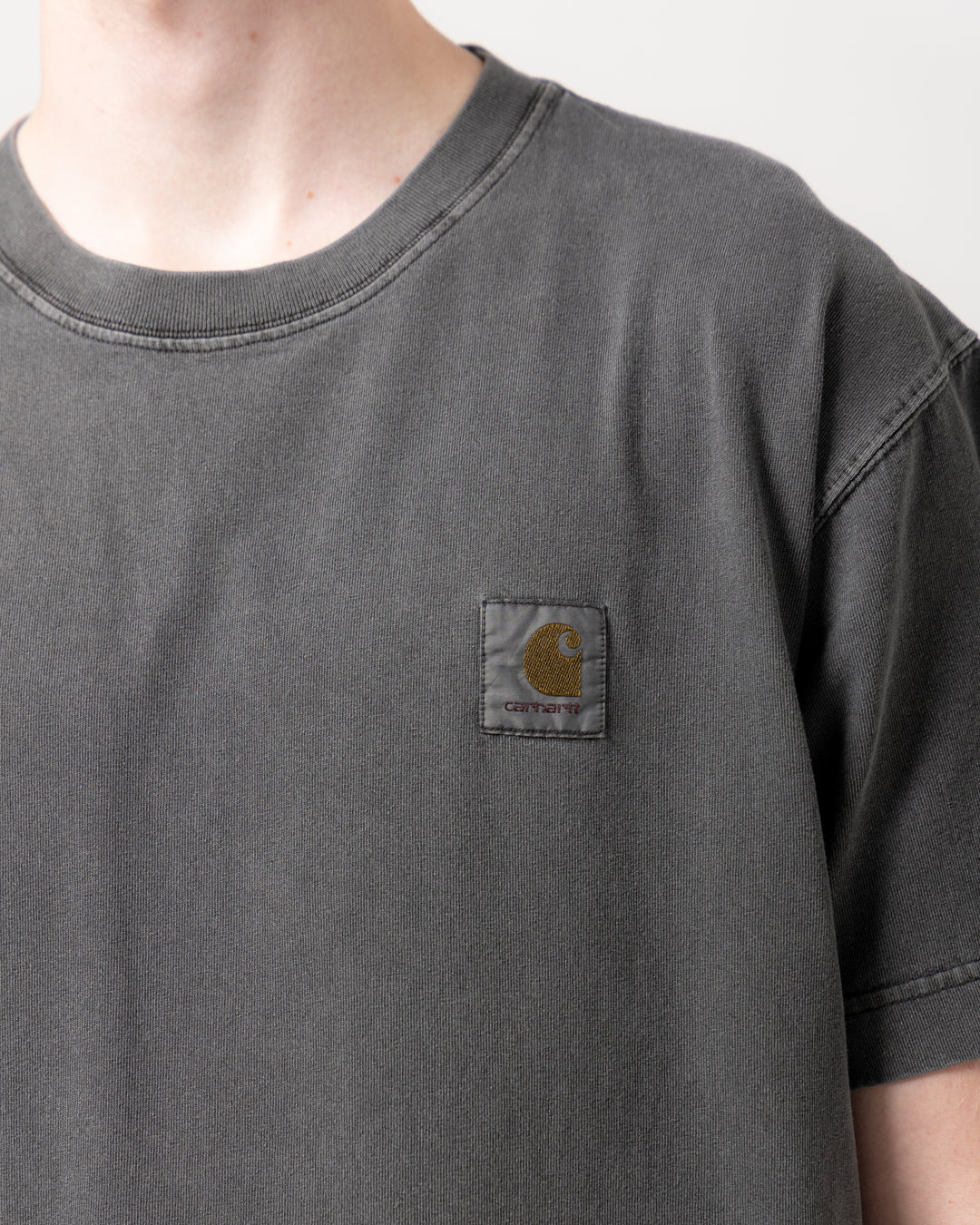 Vista Tee | Graphite