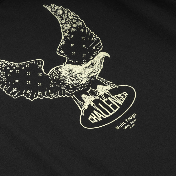 Oval Eagle Tee | Black