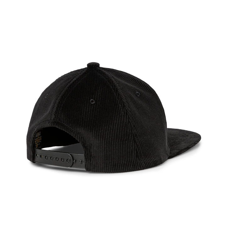 Snaking Logo Cap | Black