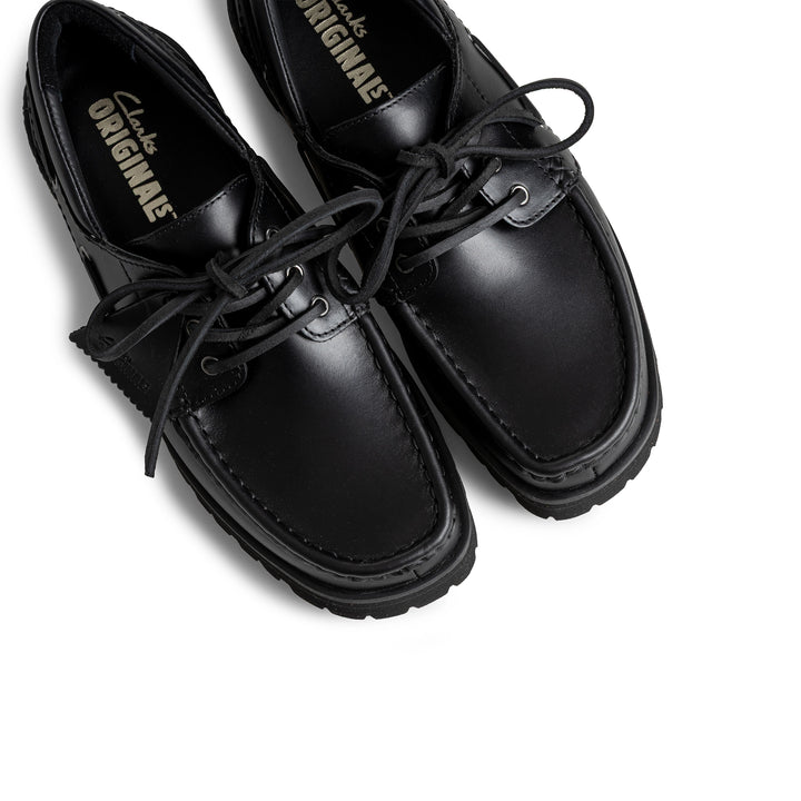 Yukoner Boat | Black Leather
