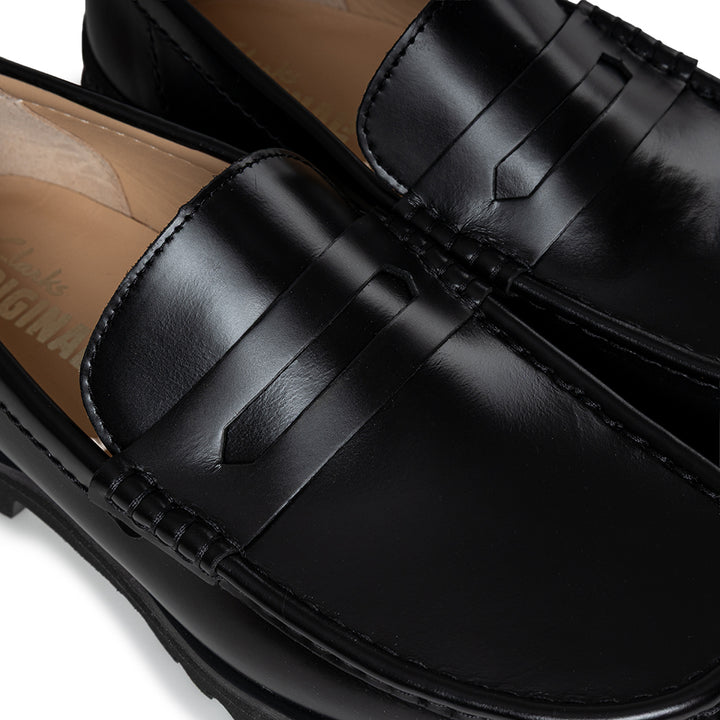 Yukoner Penny | Black Leather