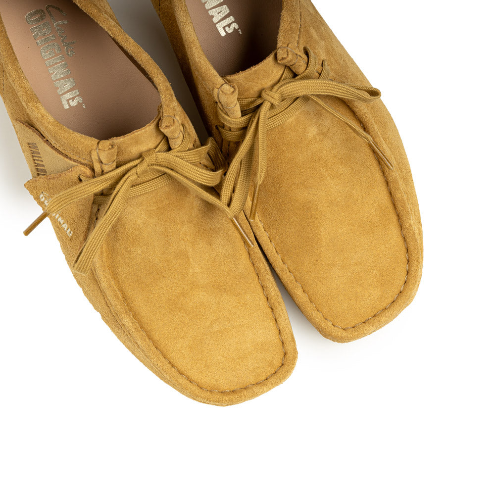 Wallabee Oakmoss Suede | Brown