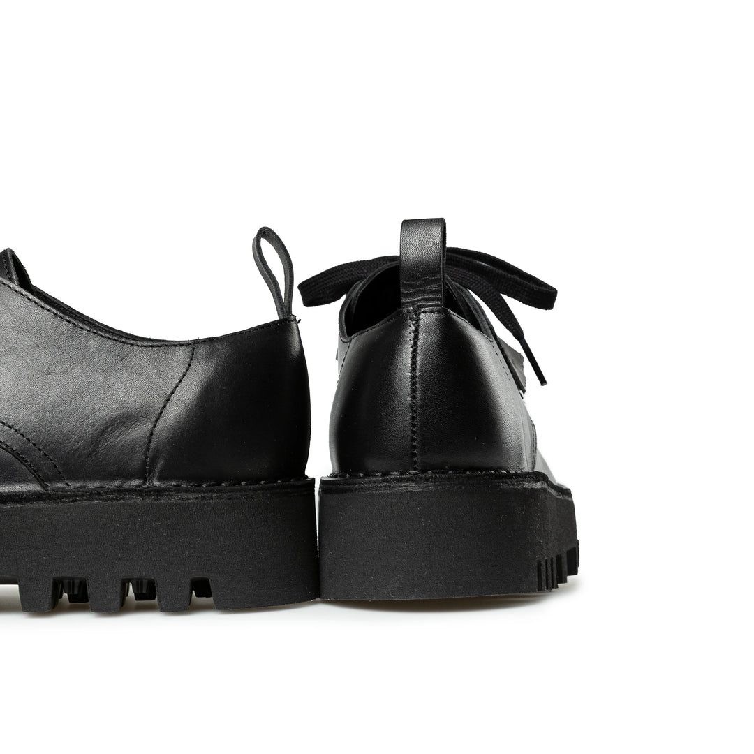 Clarks x Engineered Garments Desert Khan | Black Smooth