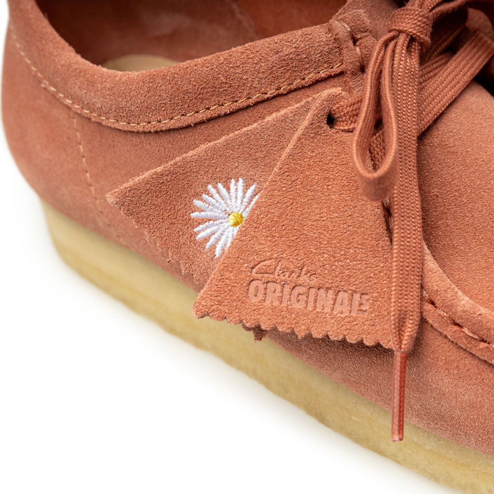 Clarks x Manchester Wallabee Terracotta Suede | Pink