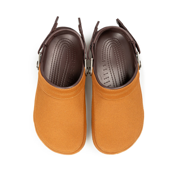 Crocs x MOPQ Classic Clog | Brown