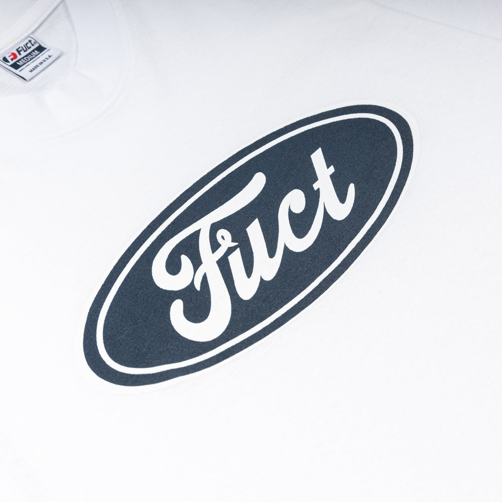 Oval Parody Logo Tee | White