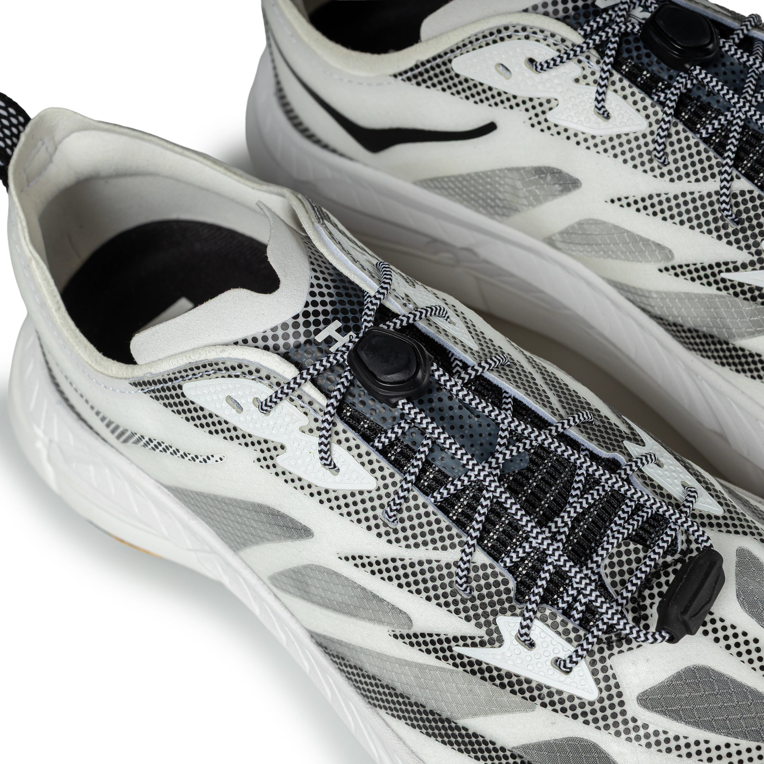 HOKA Mafate Speed 4 Lite TS | White Black