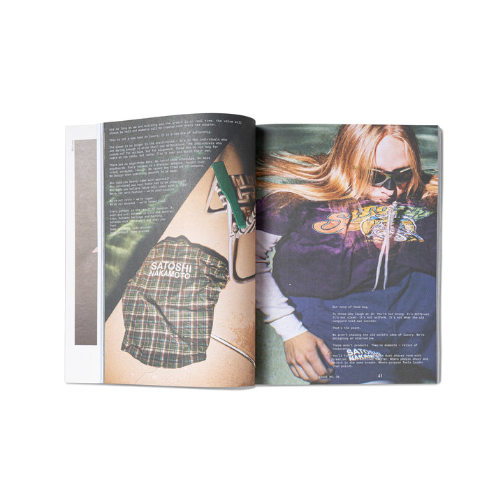 Issue 36: The Platinum Issue (CxM, SEVENTEEN) | Pink