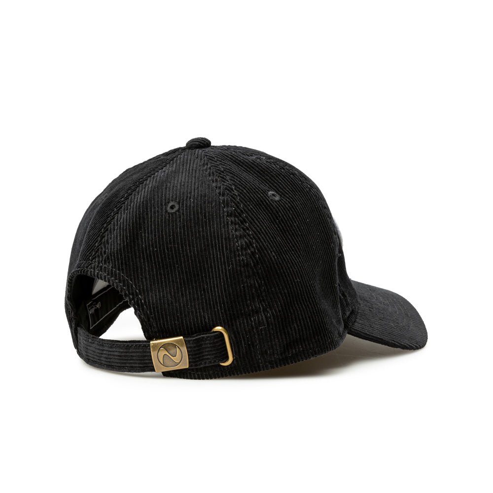 Oval Logo Corduroy Cap | Black