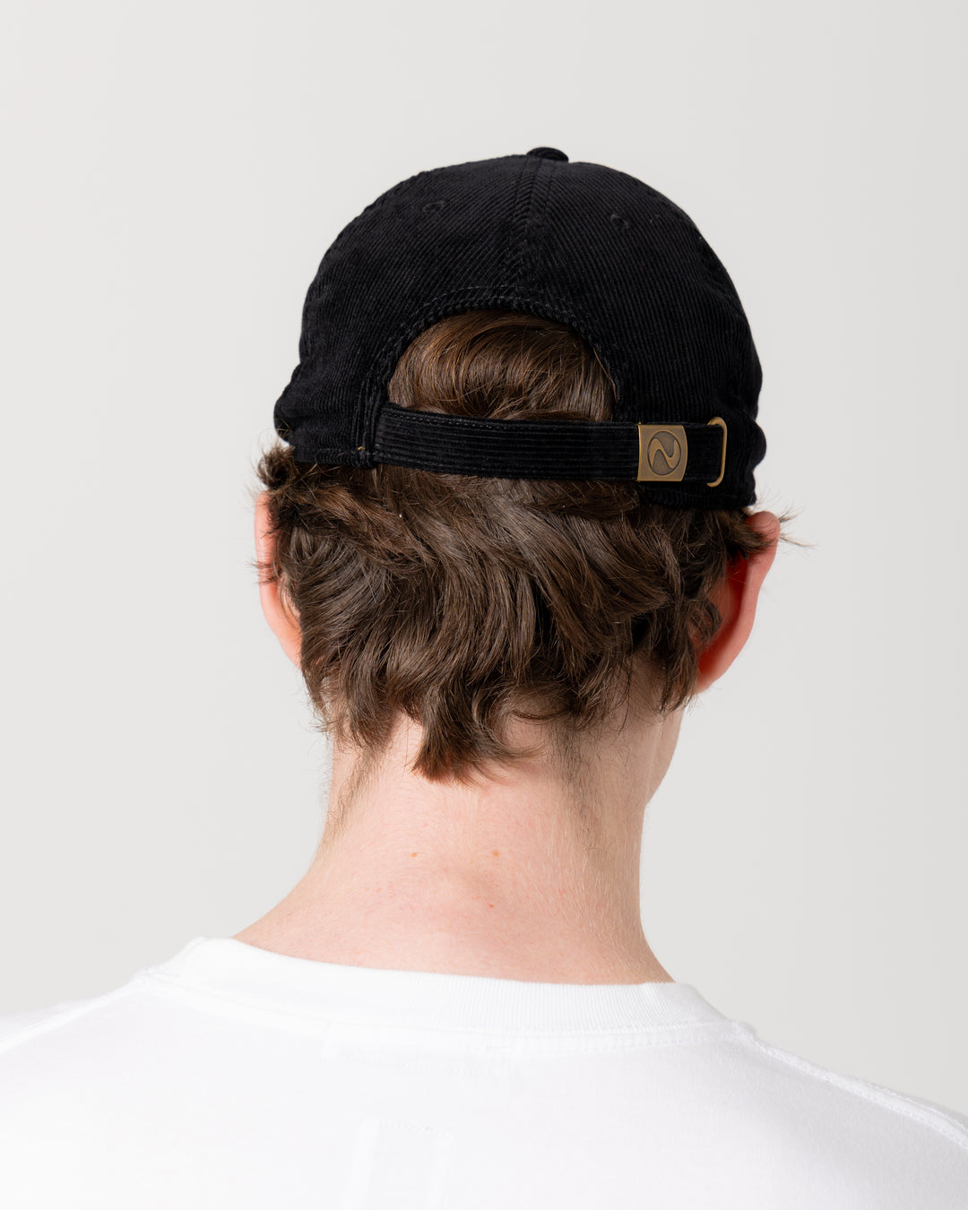 Oval Logo Corduroy Cap | Black