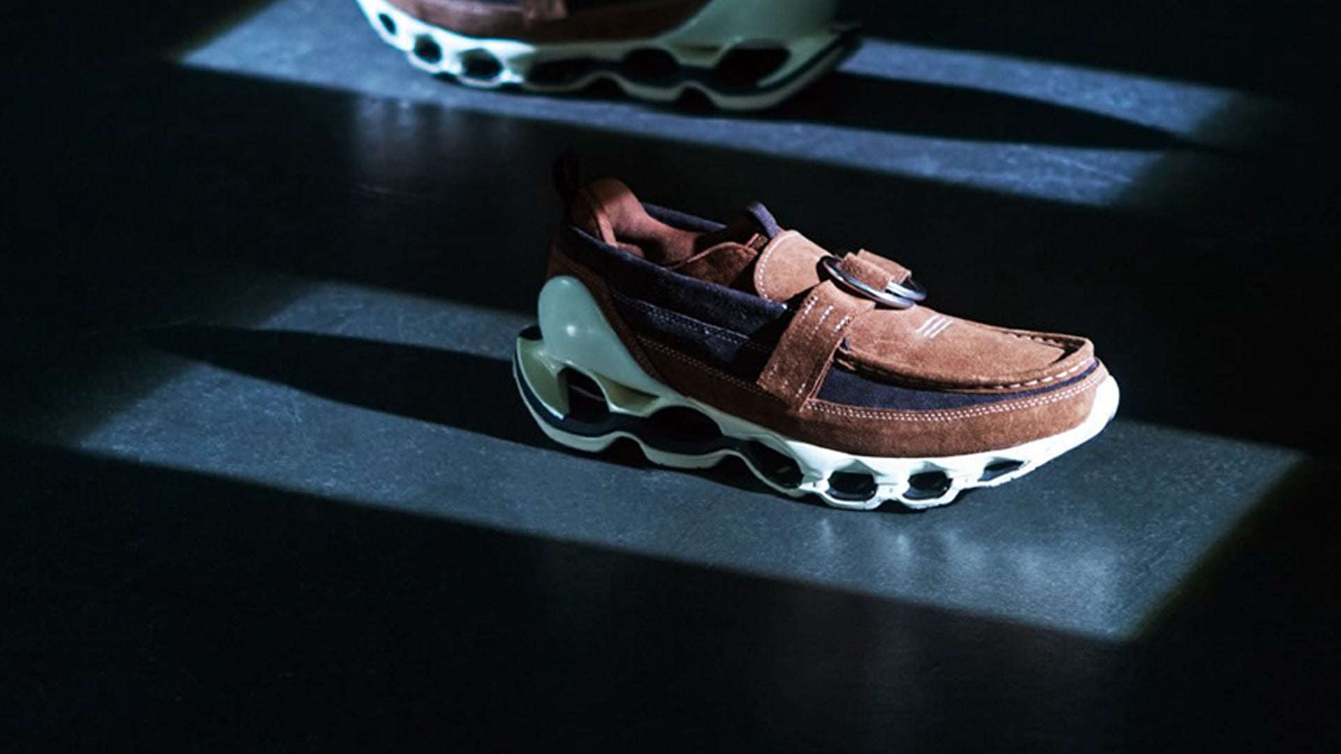 Mizuno Wave Prophecy Ring Moc