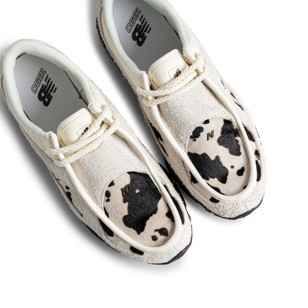 1890A | Angora Rich Earth