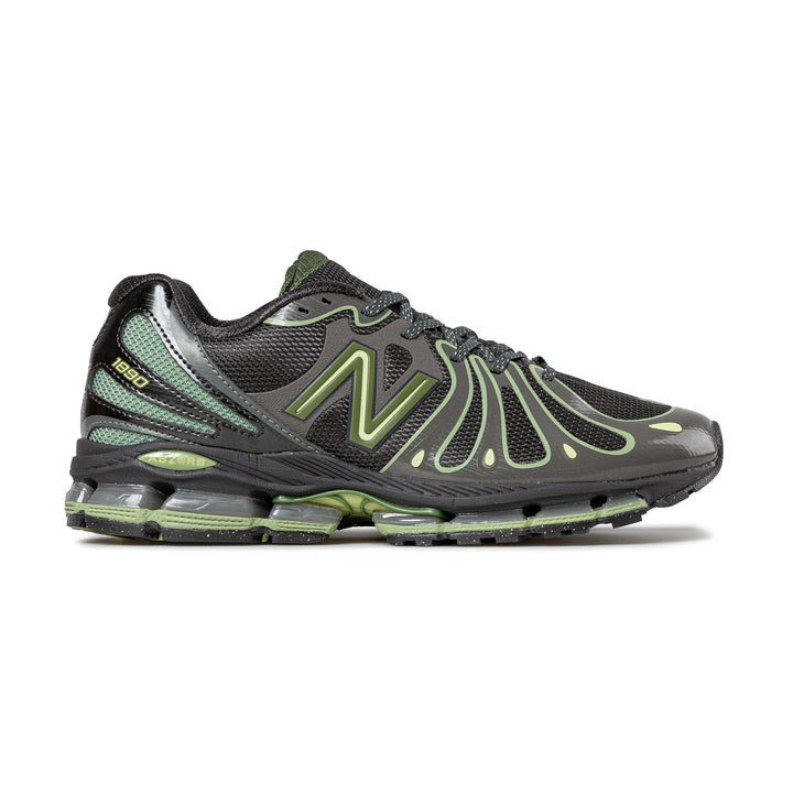 Abzorb 1890 | Black Utility Green