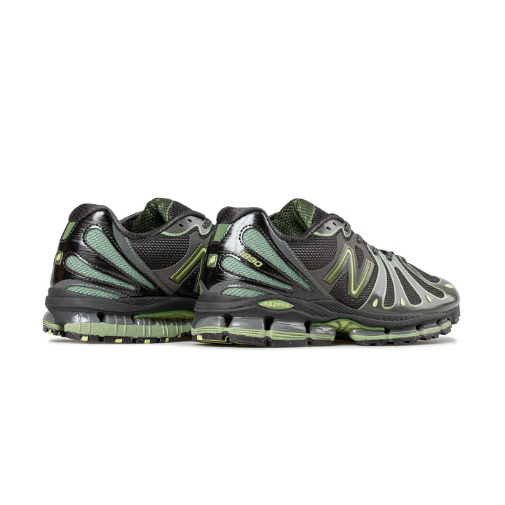 Abzorb 1890 | Black Utility Green