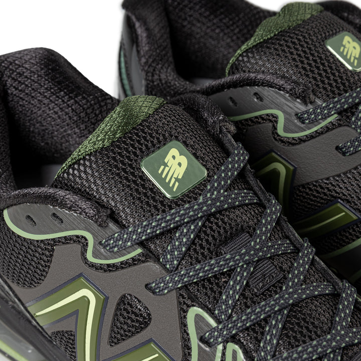Abzorb 1890 | Black Utility Green
