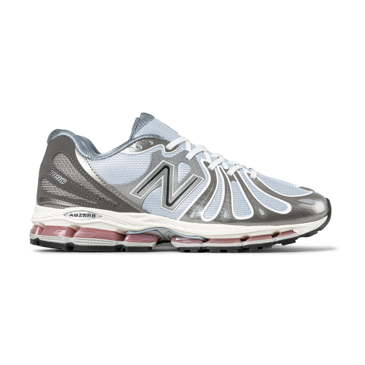 1890 | Dark Silver Metallic