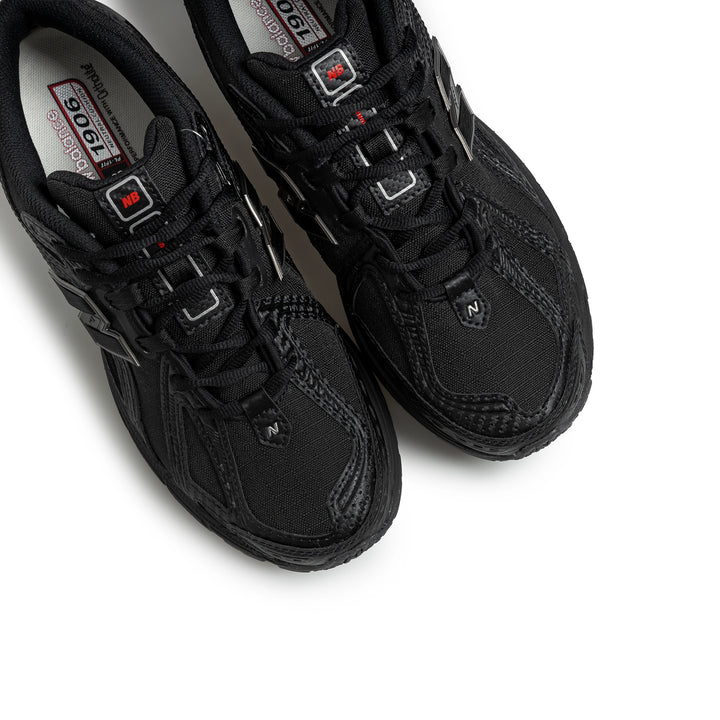 1906R | Black Silver Metallic