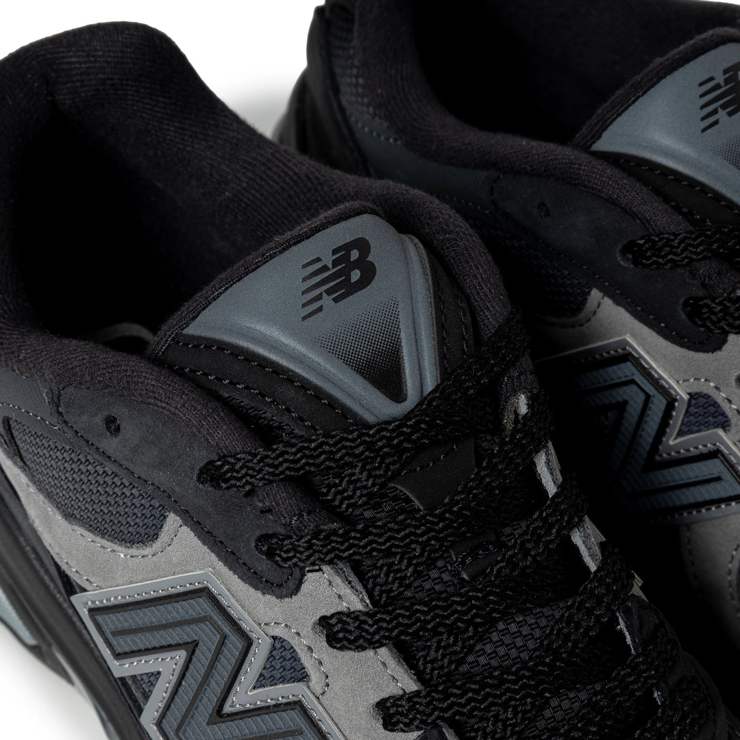 2010 | Black Harbor Grey