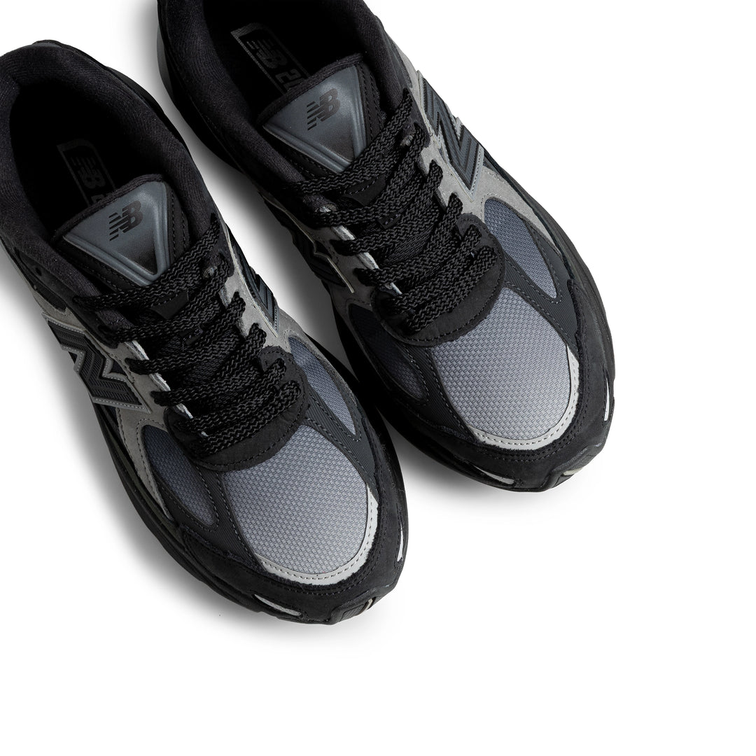 2010 | Black Harbor Grey