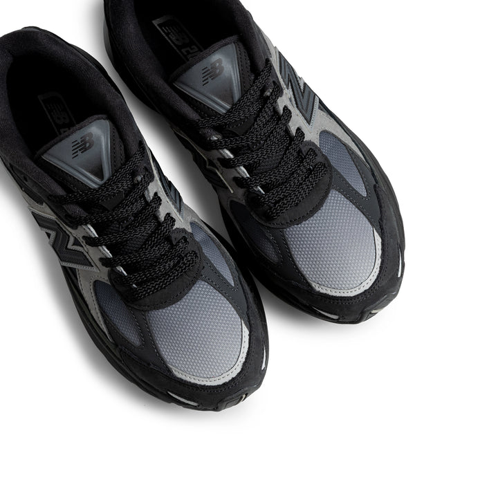 2010 | Black Harbor Grey