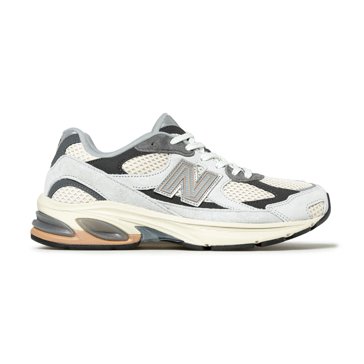 2010 | Brighton Grey Linen