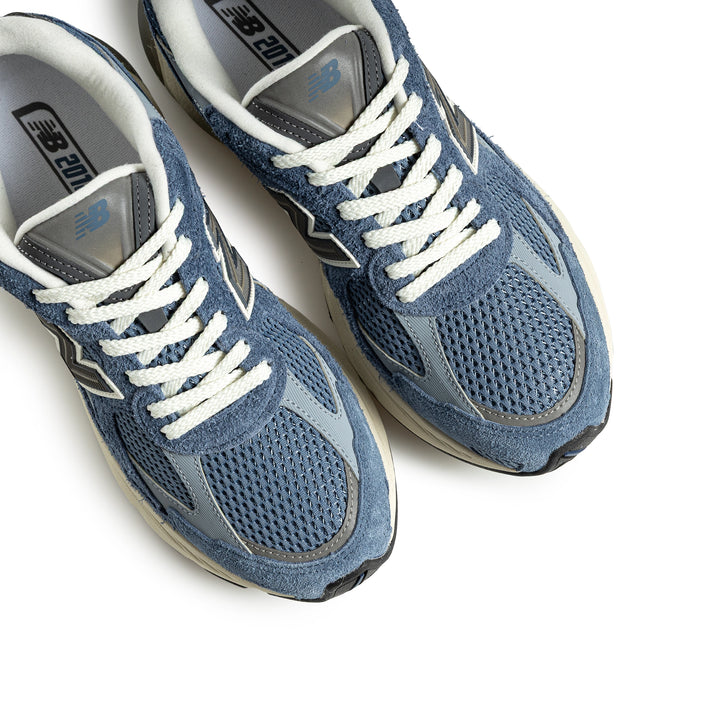 2010 | Vintage Indigo