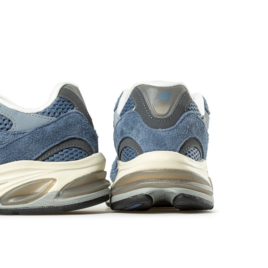 2010 | Vintage Indigo