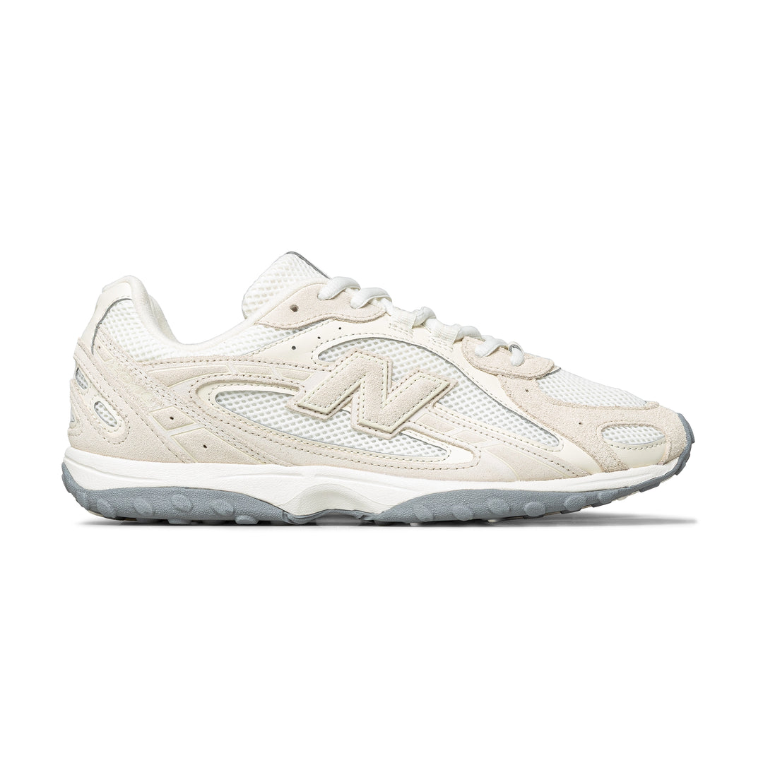204L | Angora Linen