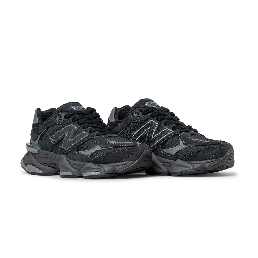 9060 | Black Castlerock
