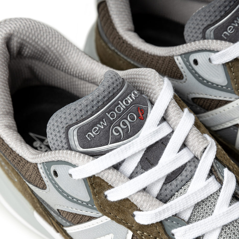 990v6 Made in USA | Olive Grey