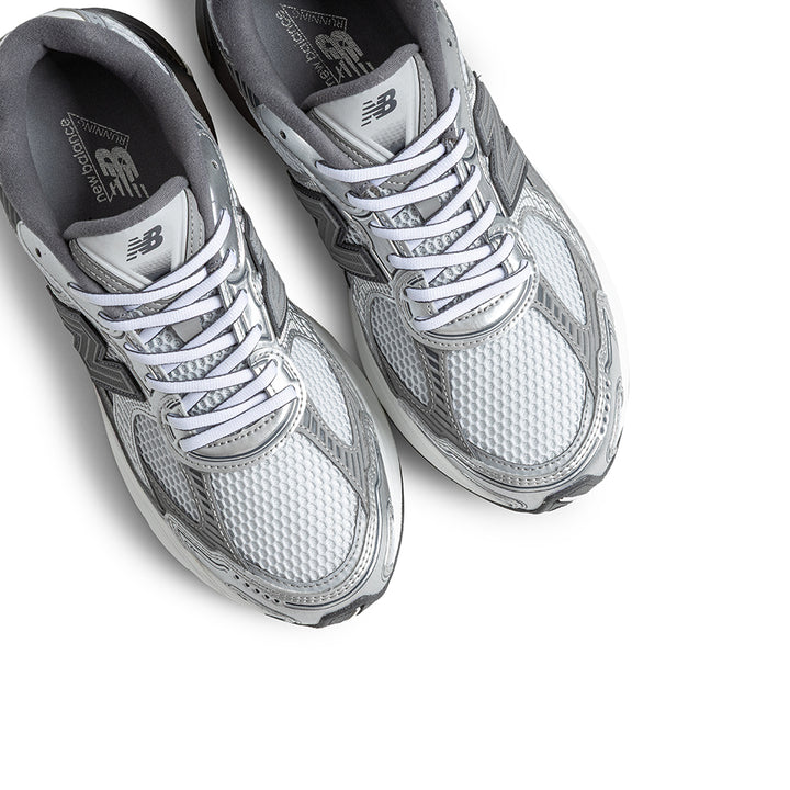 ABZORB 2010 Grey Days | Black Silver Metallic