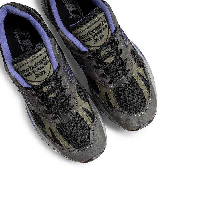 MADE in UK 991v2 | Magnet Corsican Blue