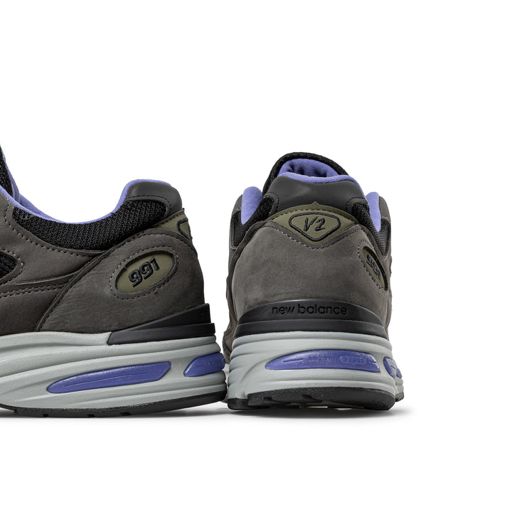 MADE in UK 991v2 | Magnet Corsican Blue